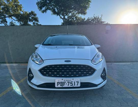 FORD FIESTA 1.6 TI-VCT FLEX TITANIUM POWERSHIFT